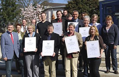 Gruppenbild der SBK-Serviceabteilungen nach Übergabe der Zertifikate