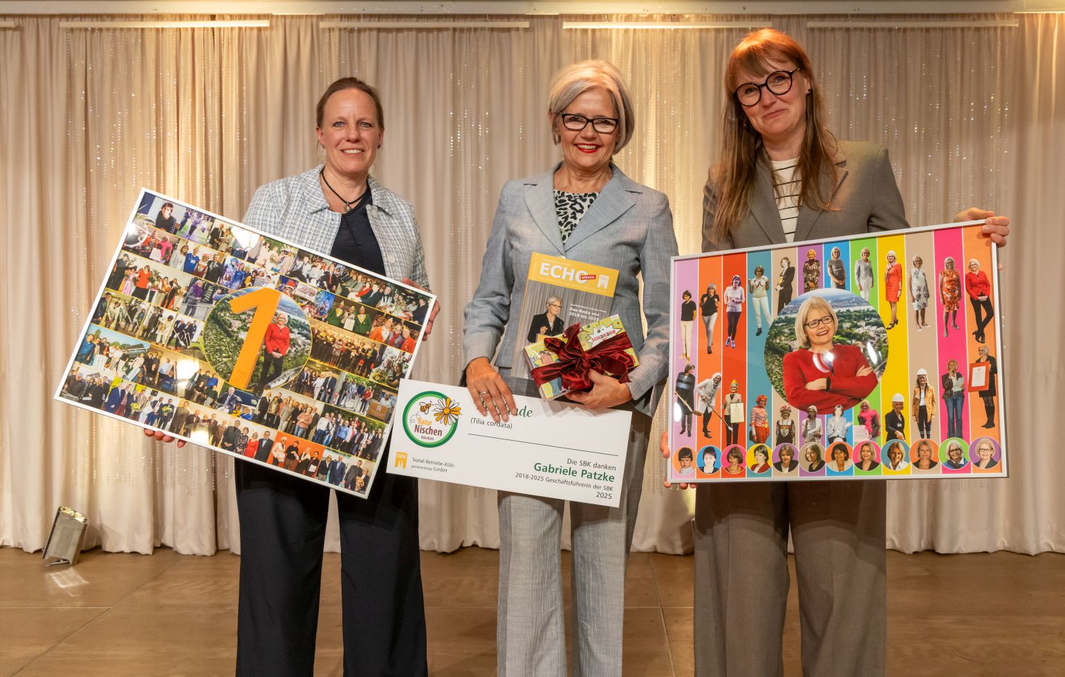 (von links) Dr. Amélie Koecke, Gabriele Patzke und Susanne Bokelmann mit den überreichten Geschenken. (von links) Dr. Amélie Koecke, Gabriele Patzke und Susanne Bokelmann mit den überreichten Geschenken.